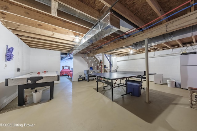 524 Lake Forest Ln, Westview, KY 40178 - game room featuring concrete flooring