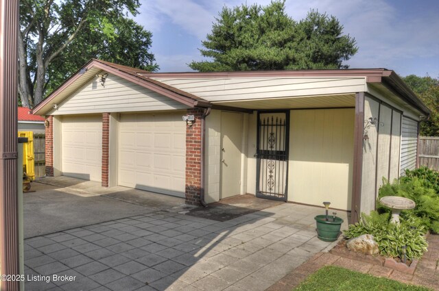 11812 Poplarwood Dr, Louisville, KY 40272 - photo 29