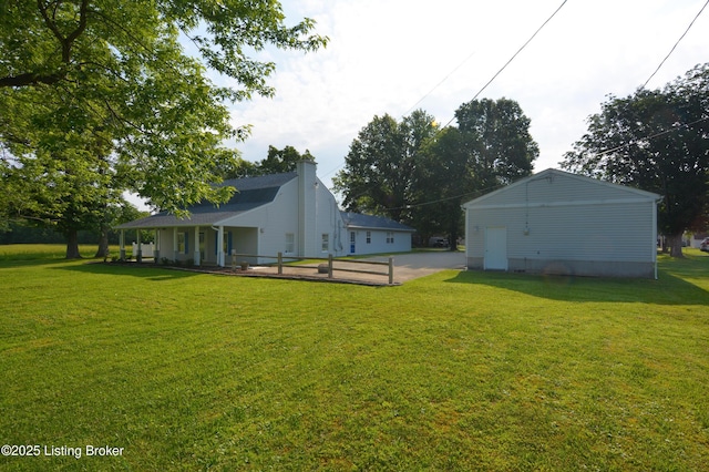 8201 Damascus Rd, Louisville, KY 40228 - view of green lawn