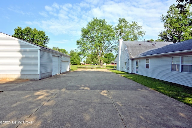 8201 Damascus Rd, Louisville, KY 40228 - exterior space