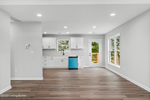 5482 Bagdad Rd, Bagdad, KY 40003 - kitchen with light countertops, white cabinetry, dark wood-style floors, baseboards, and recessed lighting