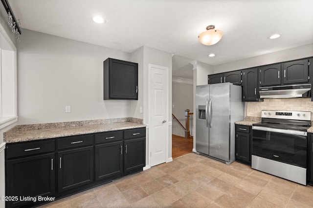 12409 Ledges Dr, Louisville, KY 40243 - kitchen featuring stainless steel appliances, under cabinet range hood, backsplash, light countertops, and recessed lighting