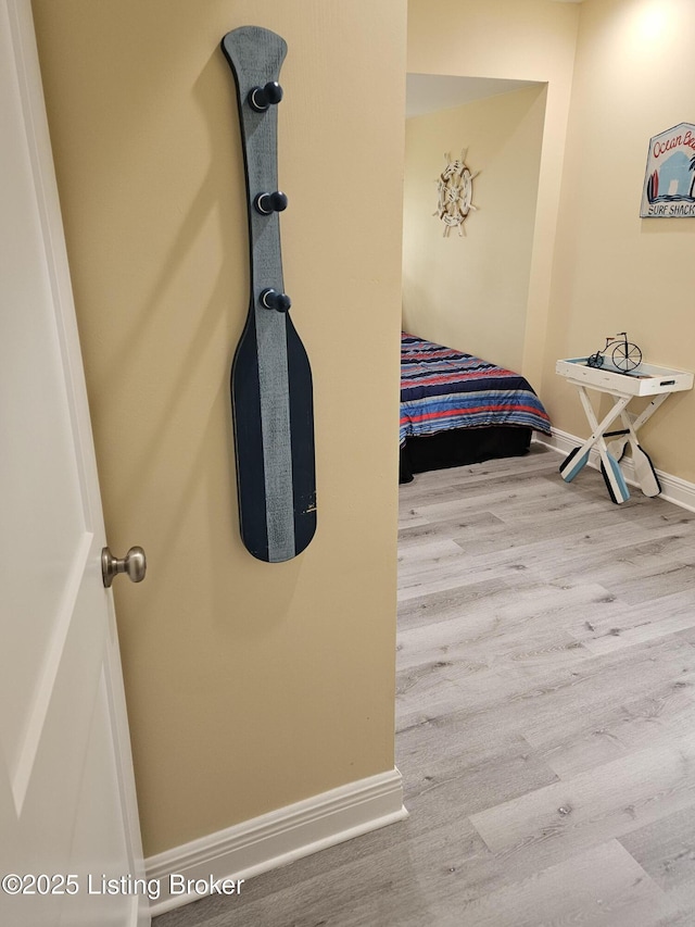 1165 Lincoln Ave, Louisville, KY 40208 - bedroom featuring wood finished floors and baseboards