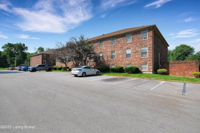 1008 Lake Way Unit D12, Louisville, KY 40222 - view of building exterior with uncovered parking