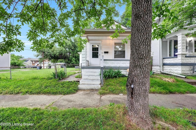 209 W Kenton St, Louisville, KY 40214 - view of front of house with a porch