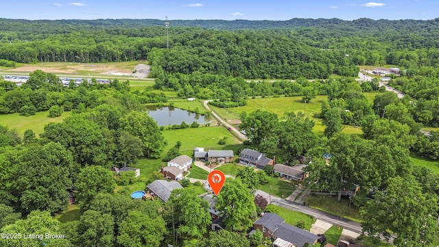 3605 Whitehall Ct, Louisville, KY 40272 - aerial view of property and surrounding area featuring a forest and a large body of water