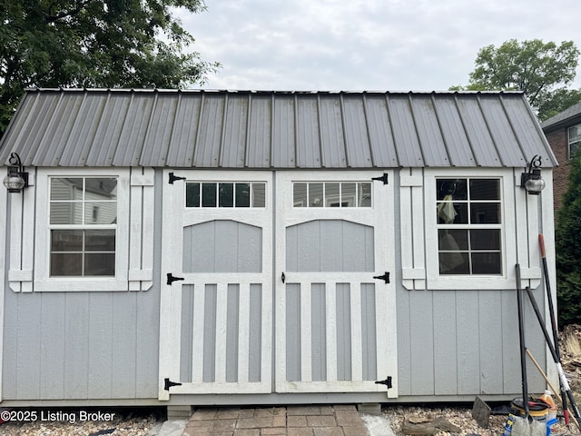 1236 Carrico Ave, Louisville, KY 40215 - view of shed
