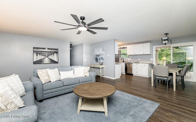 800 Lincoln Dr, Elizabethtown, KY 42701 - living room with a ceiling fan, dark wood-style floors, and baseboards