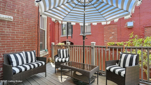 1212 S 2nd St, Louisville, KY 40203 - deck featuring an outdoor hangout area