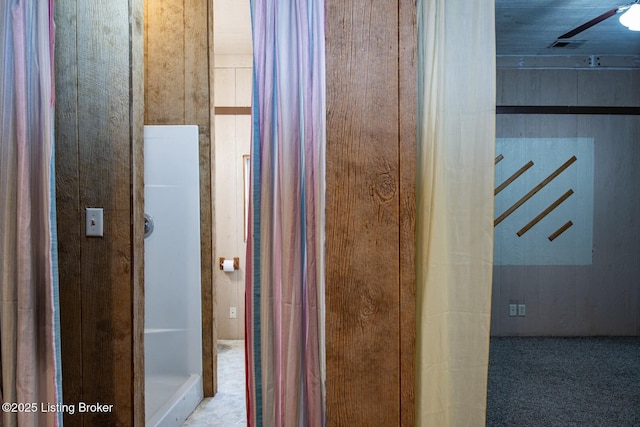 201 Wildflower Ln, Big Springs, KY 40175 - view of bathroom