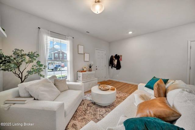 11915 Parkside Vista Ln, Louisville, KY 40229 - living room featuring light wood-type flooring and baseboards
