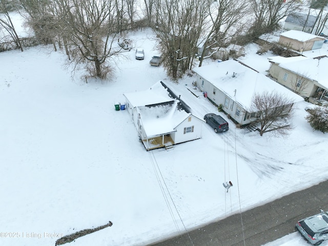 1206 W Walnut St, Danville, KY 40422 - view of snowy aerial view