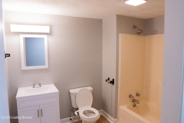 1206 W Walnut St, Danville, KY 40422 - full bath featuring vanity and shower / washtub combination