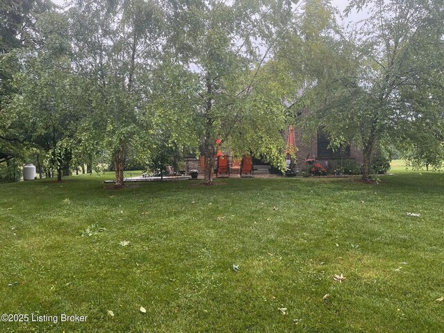 140 Ranch Ln, Loretto, KY 40037 - view of green lawn