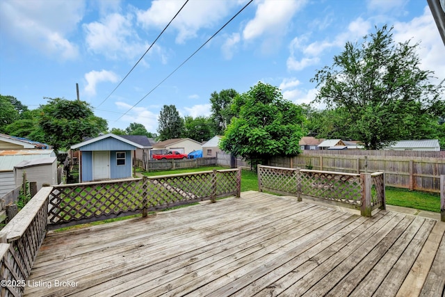 3707 Lentz Ave, Louisville, KY 40215 - view of wooden deck