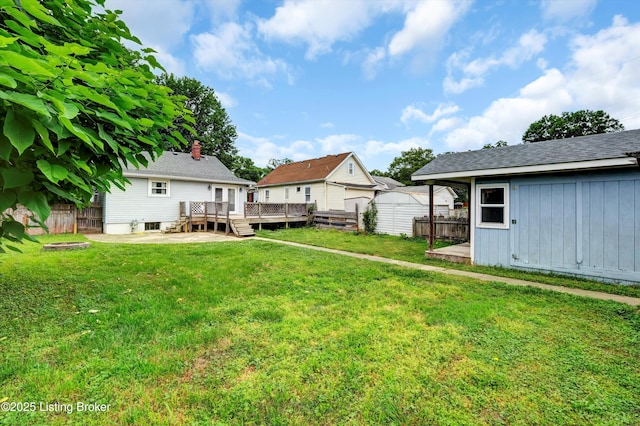 3707 Lentz Ave, Louisville, KY 40215 - view of yard featuring a wooden deck