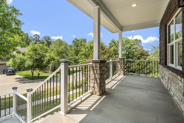 912 Artisan Pkwy, La Grange, KY 40031 - view of balcony