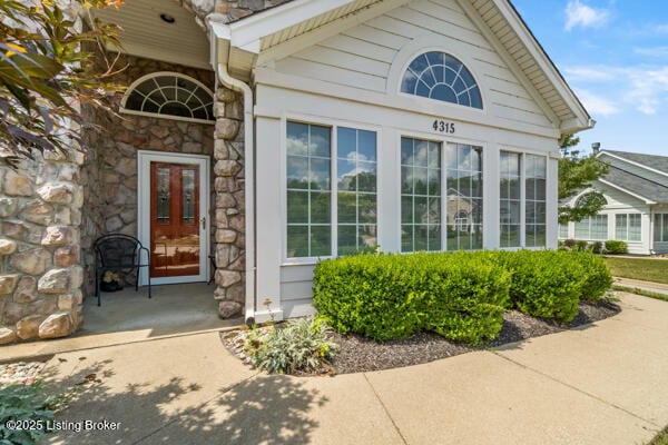 4315 Ivy Crest Cir, Louisville, KY 40241 - photo 2