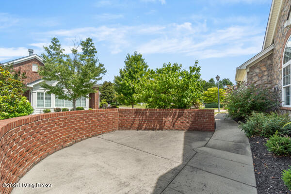 4315 Ivy Crest Cir, Louisville, KY 40241 - photo 5