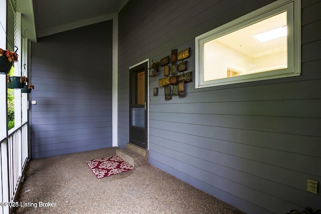 603 Woodlake Dr, Louisville, KY 40245 - property entrance featuring covered porch