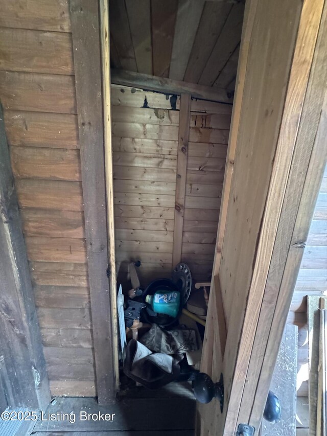 661 Blue Bird Rd, Falls Of Rough, KY 40119 - detailed view