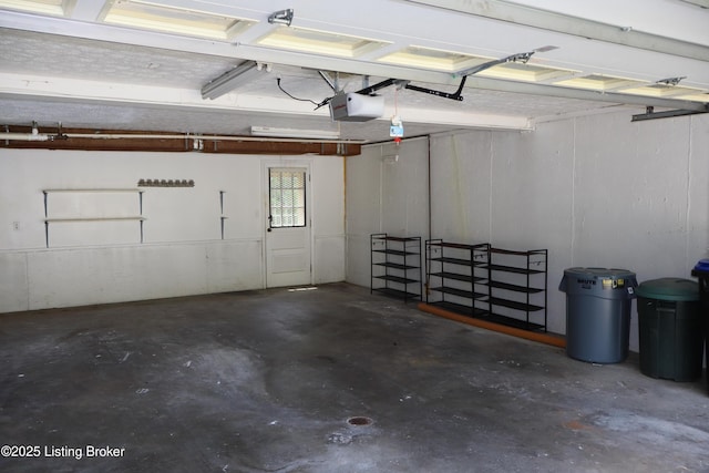 502 Hill Ridge Rd, Louisville, KY 40214 - garage featuring a garage door opener