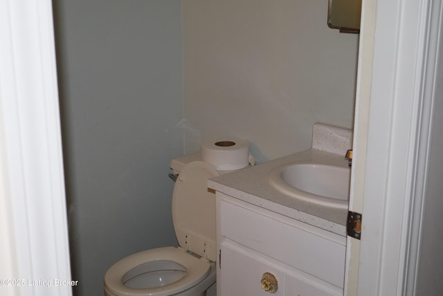 502 Hill Ridge Rd, Louisville, KY 40214 - half bathroom featuring vanity and toilet