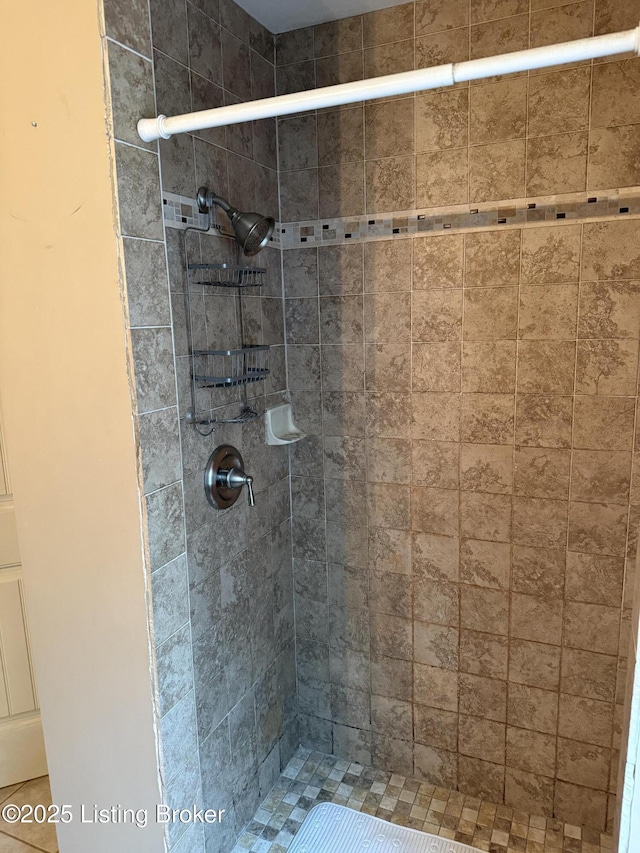 775 Constantine Vertrees Rd, Garfield, KY 40140 - bathroom with a stall shower