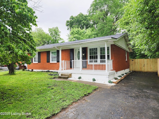 9910 E Ave, Louisville, KY 40272 - photo 1