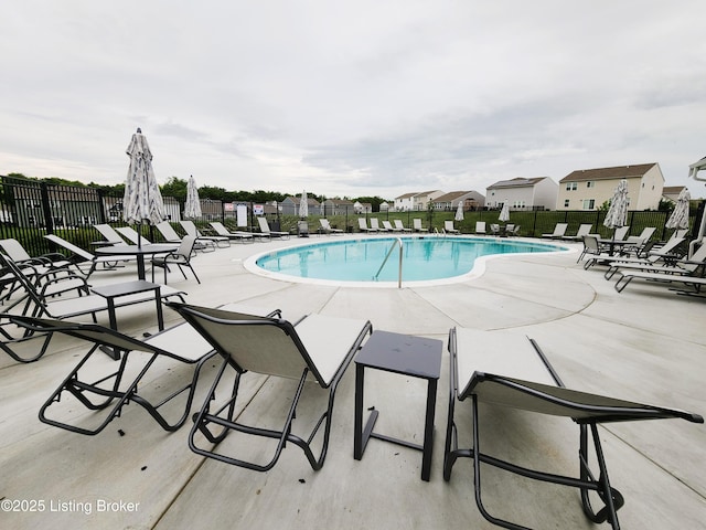309 Knowledge Point Path, Shelbyville, KY 40065 - community pool with a patio