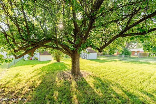 9902 W Ave, Louisville, KY 40272 - photo 35