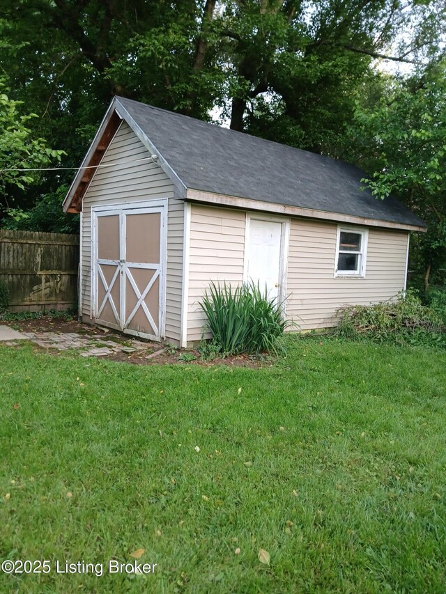 116 Elizabeth St, Frankfort, KY 40601 - photo 11