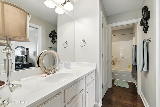 13127 Wilhoyte Ct Unit 13127, Prospect, KY 40059 - full bath with vanity, wood finished floors, and shower / tub combination