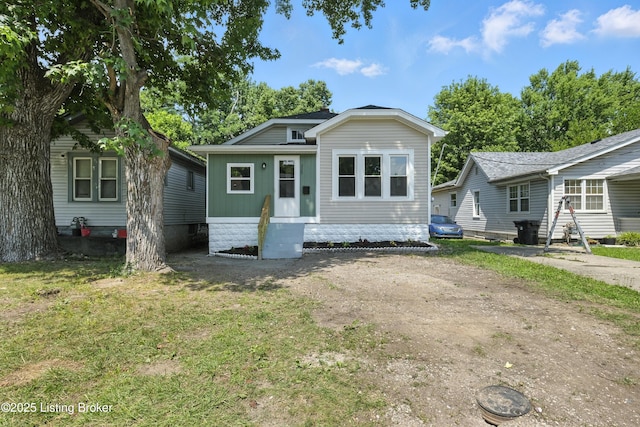 220 N 39th St, Louisville, KY 40212 - view of front of property featuring entry steps