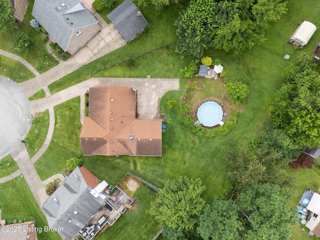 6800 Beard Ct, Louisville, KY 40228 - aerial view of property and surrounding area