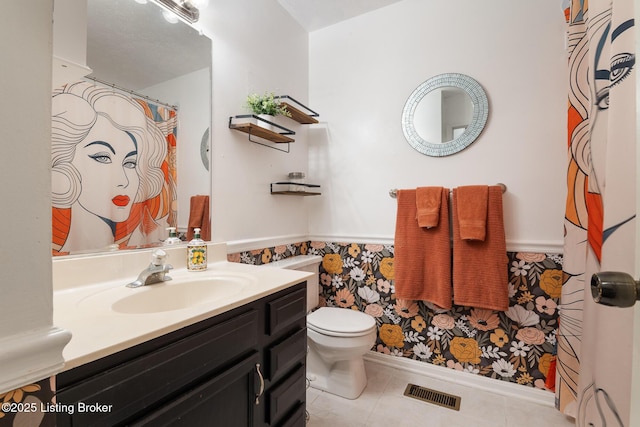 6800 Beard Ct, Louisville, KY 40228 - full bath featuring vanity, tile patterned flooring, wainscoting, and a shower with shower curtain