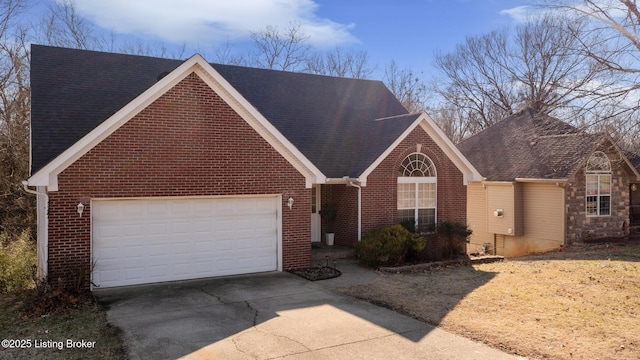6202 Whispering Hills Blvd, Louisville, KY 40219 - photo 4