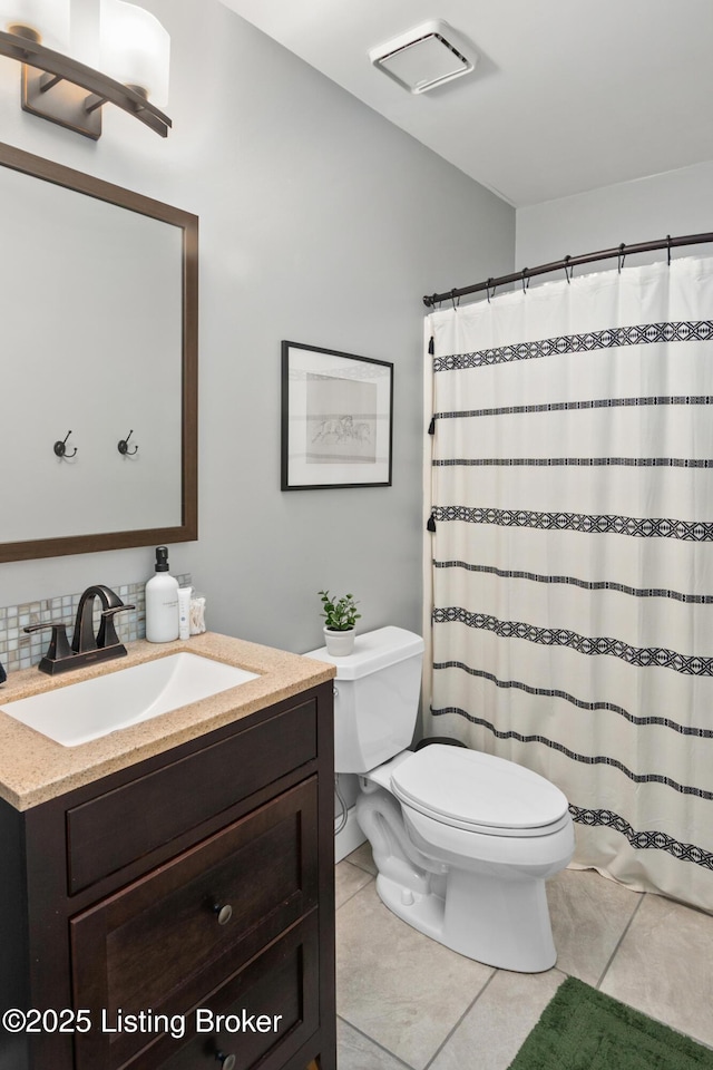 7408 Floydsburg Rd, Crestwood, KY 40014 - full bathroom with toilet, vanity, tile patterned flooring, and curtained shower