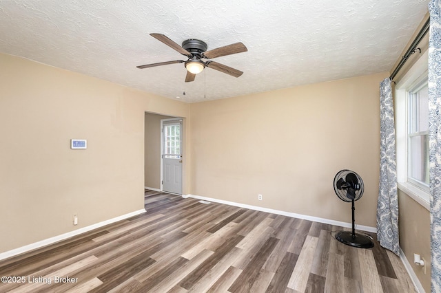 4008 Neagli Ct, Louisville, KY 40229 - photo 4
