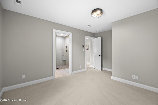 5404 River Creek Ct, Prospect, KY 40059 - unfurnished bedroom featuring light carpet and connected bathroom