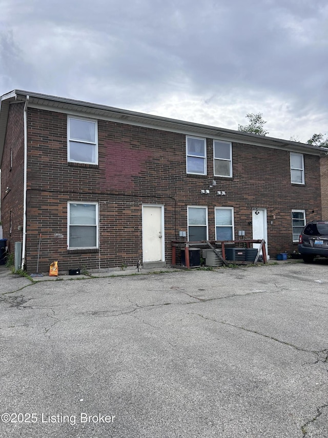 7415 Garrison Rd, Louisville, KY 40214 - view of building exterior