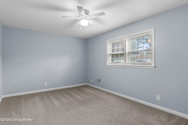7401 Maria Ave, Louisville, KY 40222 - empty room with carpet flooring and ceiling fan