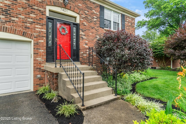 7401 Maria Ave, Louisville, KY 40222 - property entrance featuring brick siding and a garage