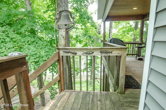 52 Lakeshore Cir, Leitchfield, KY 42754 - view of wooden terrace
