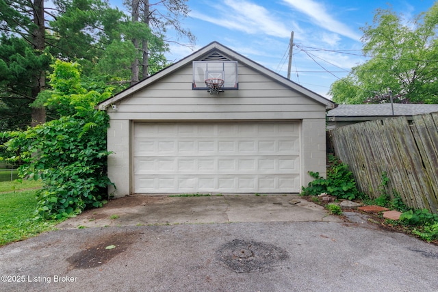 213 Barberry Ln, Lexington, KY 40503 - view of detached garage