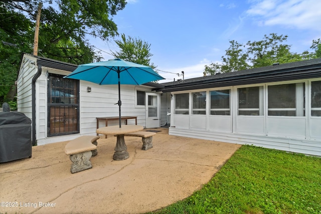 1709 Wickham Way, Louisville, KY 40223 - back of property featuring a patio area