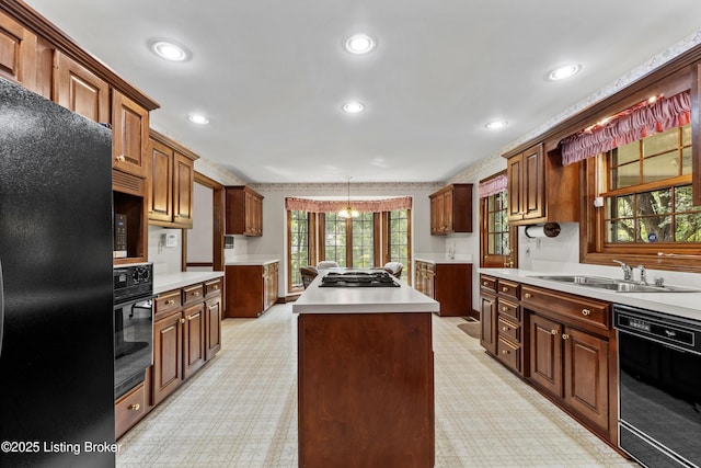4509 Naneen Dr, Louisville, KY 40216 - photo 36