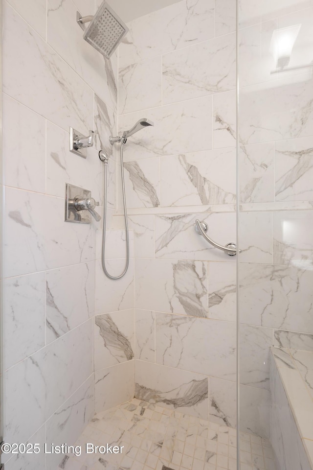 1412 Willow Ave Unit 56, Louisville, KY 40204 - bathroom with tiled shower