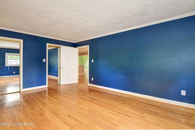 3116 Osprey Rd, Louisville, KY 40213 - empty room with wood finished floors and a textured ceiling