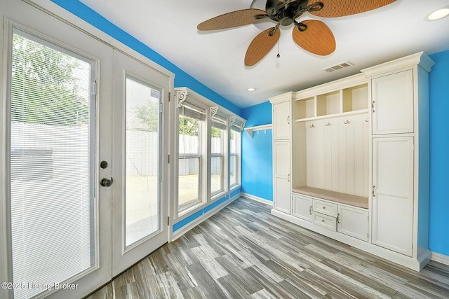 3116 Osprey Rd, Louisville, KY 40213 - mudroom featuring plenty of natural light, light wood-style flooring, a ceiling fan, and recessed lighting